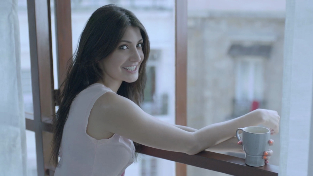 Anushka-Sharma-morning-coffee-time