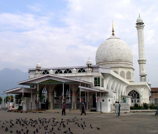     Hazratbal Masjid, Jammu and Kashmir