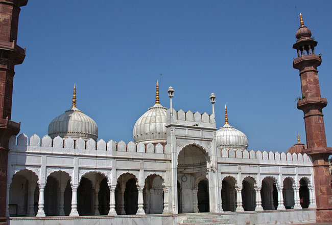 Moti Masjid